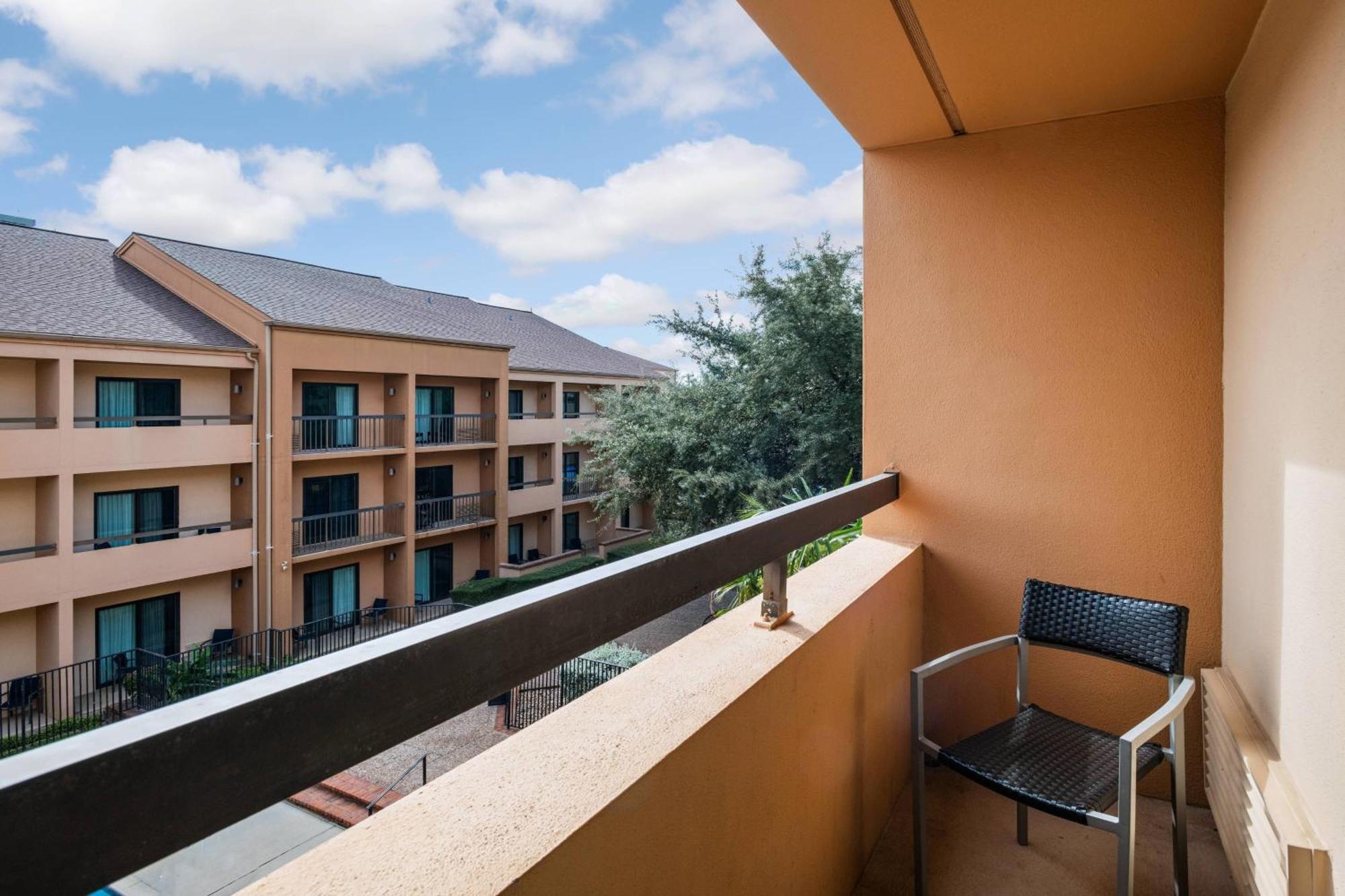 Hotel Courtyard By Marriott San Antonio Medical Center Exteriér fotografie